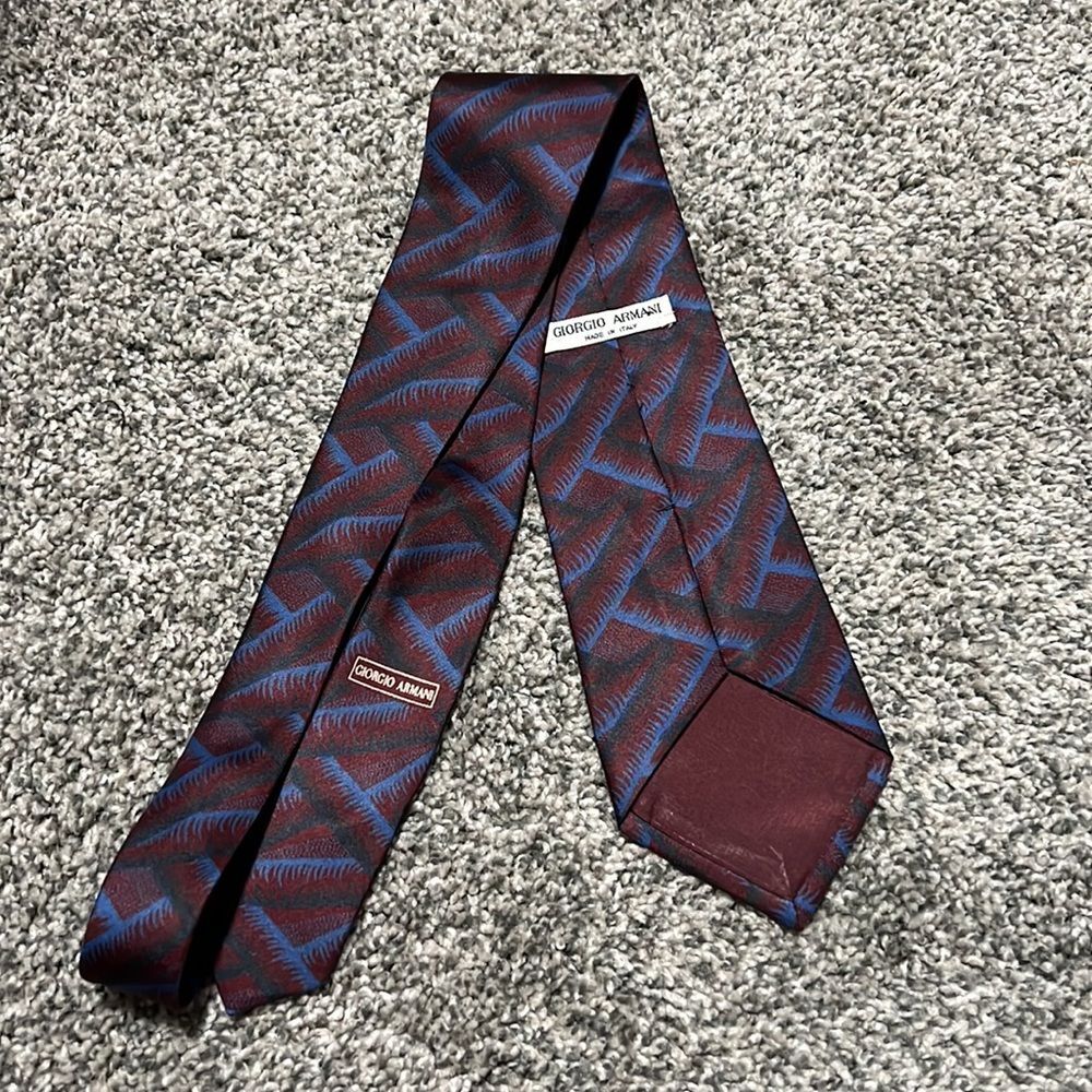 Giorgio Armani Mens tie - Picture 2 of 3